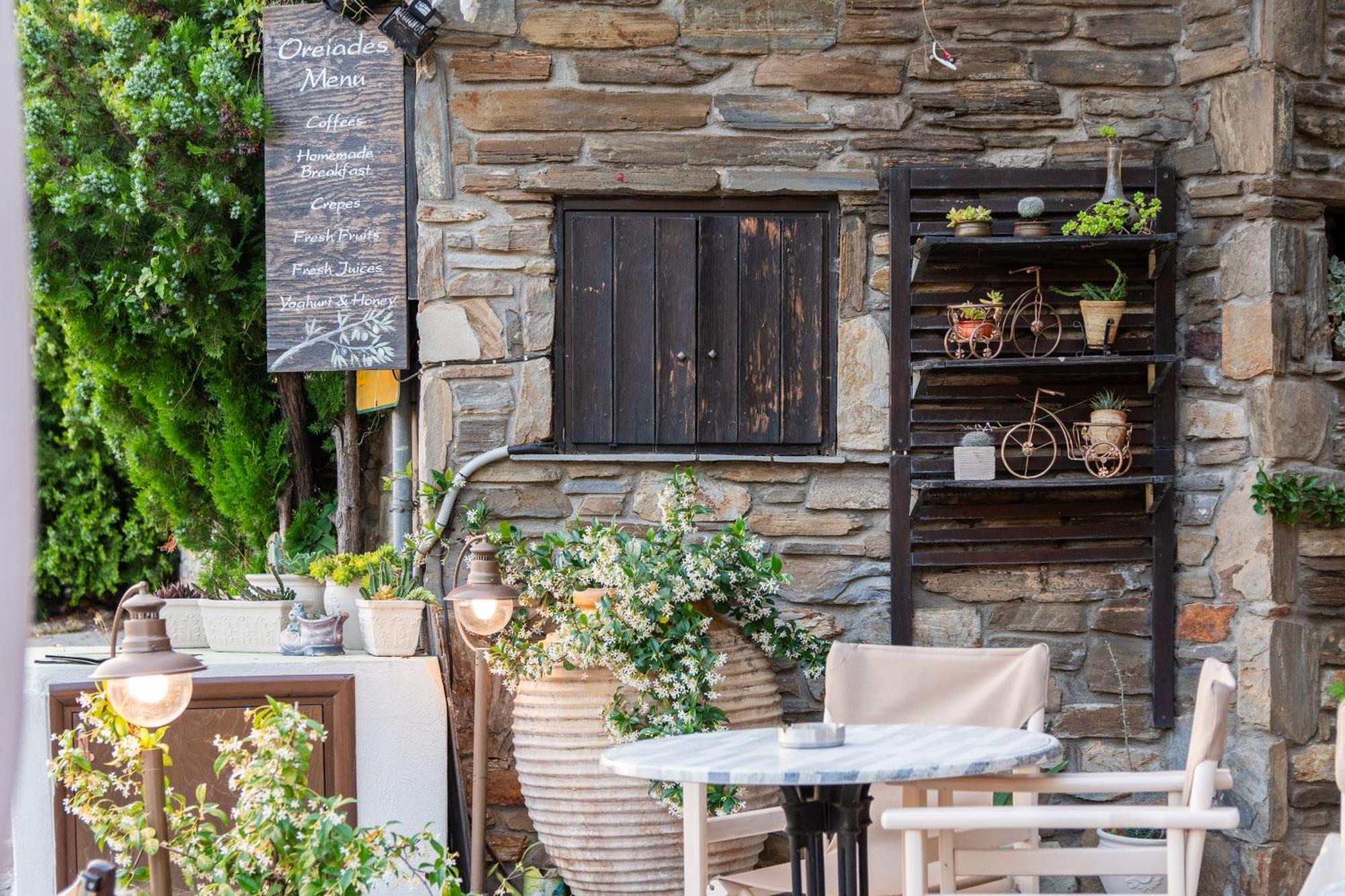 Oreiades Guesthouse พาร์เธนอน ภายนอก รูปภาพ