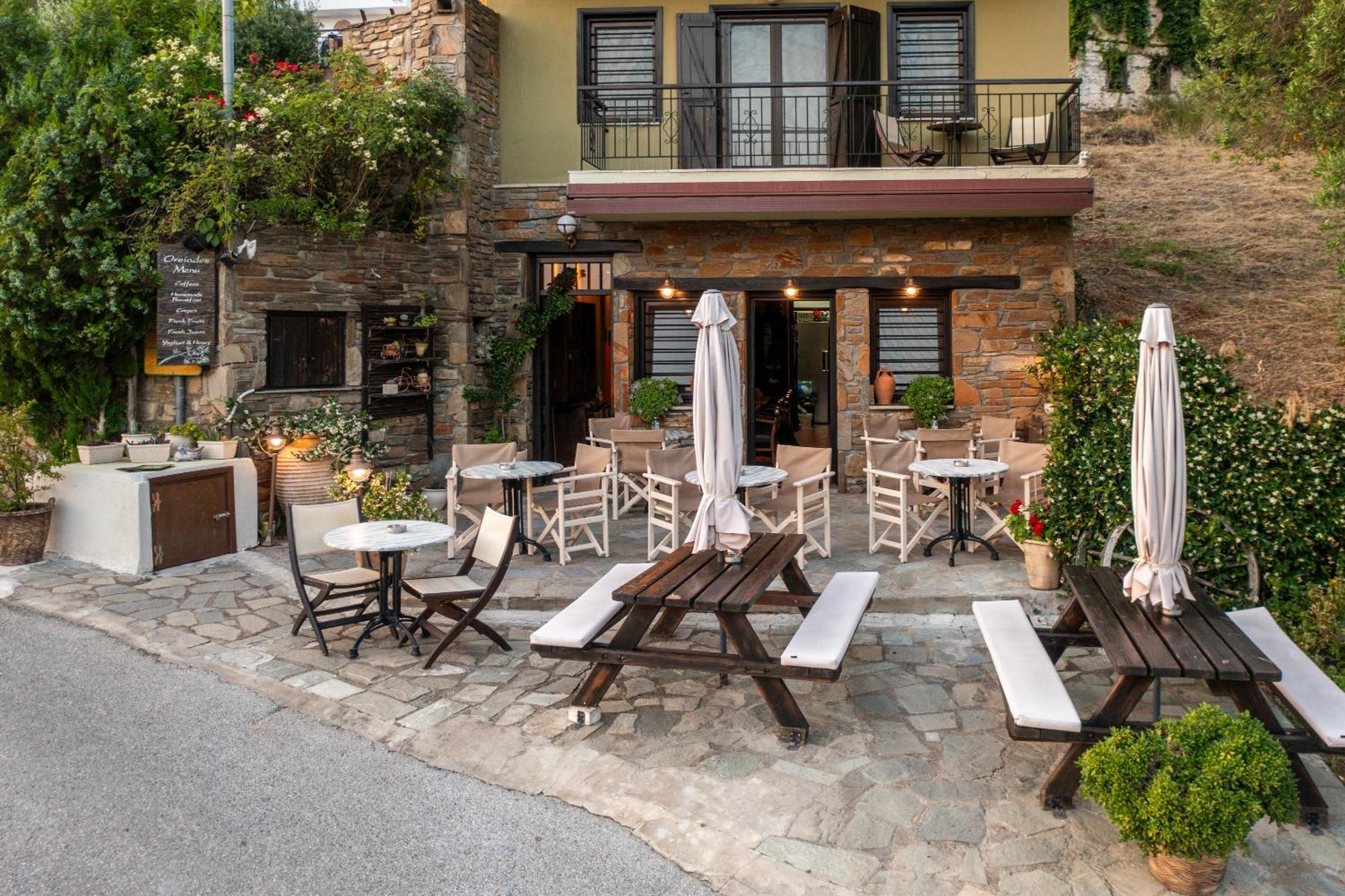 Oreiades Guesthouse พาร์เธนอน ภายนอก รูปภาพ