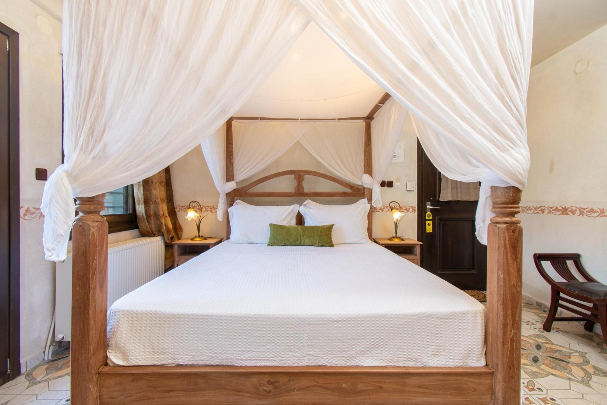 Oreiades Guesthouse พาร์เธนอน ภายนอก รูปภาพ