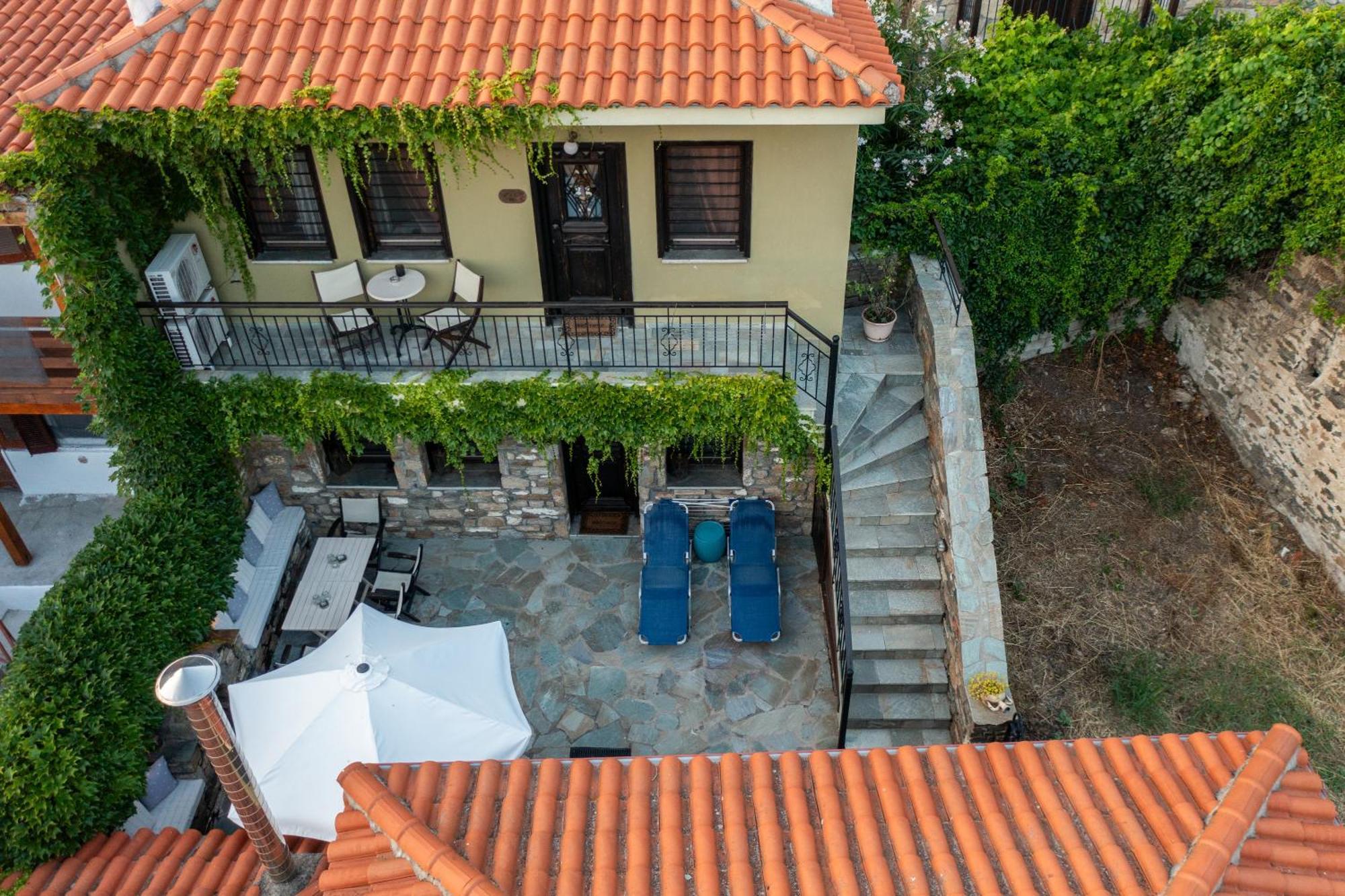 Oreiades Guesthouse พาร์เธนอน ภายนอก รูปภาพ