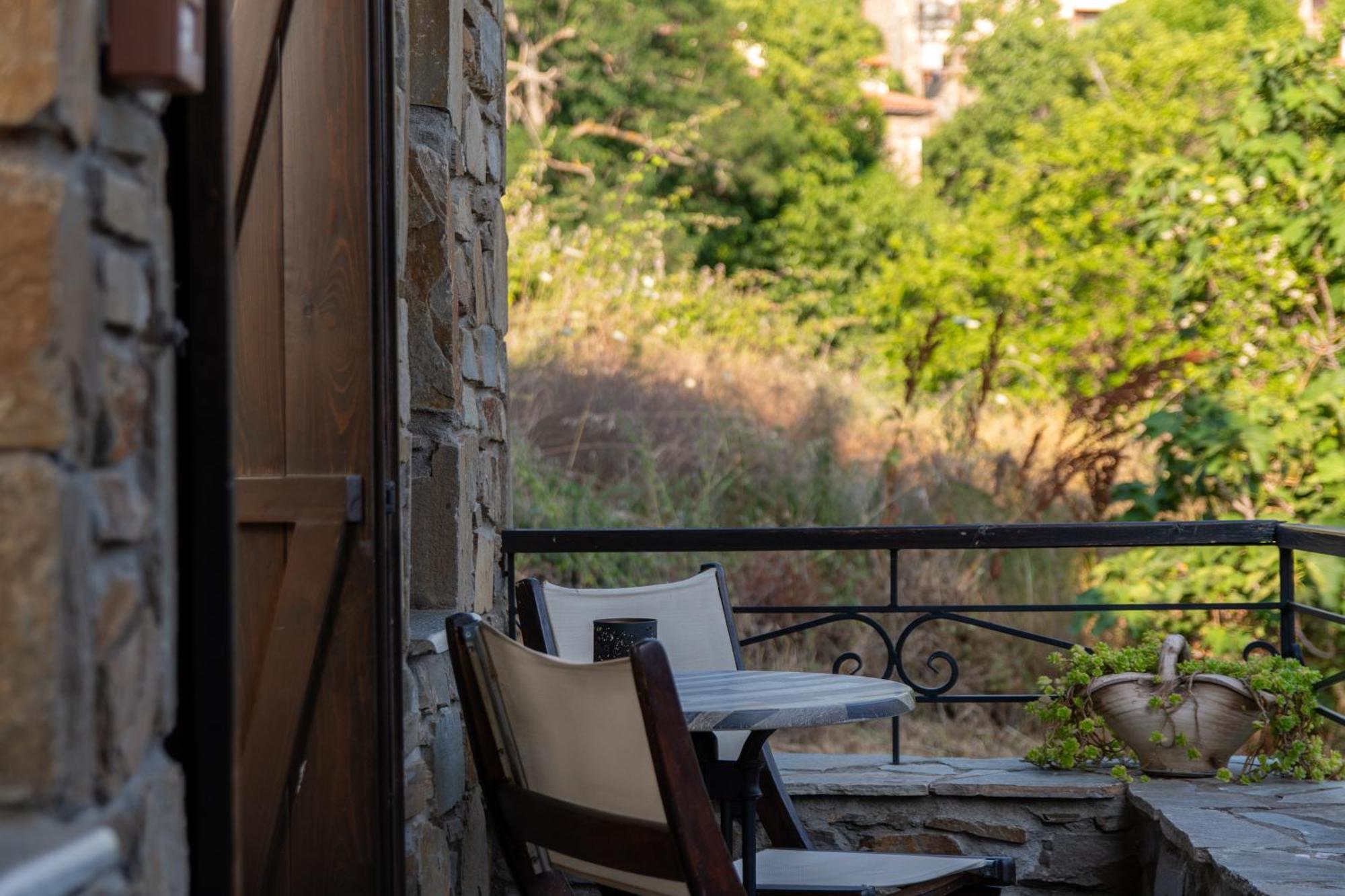 Oreiades Guesthouse พาร์เธนอน ภายนอก รูปภาพ