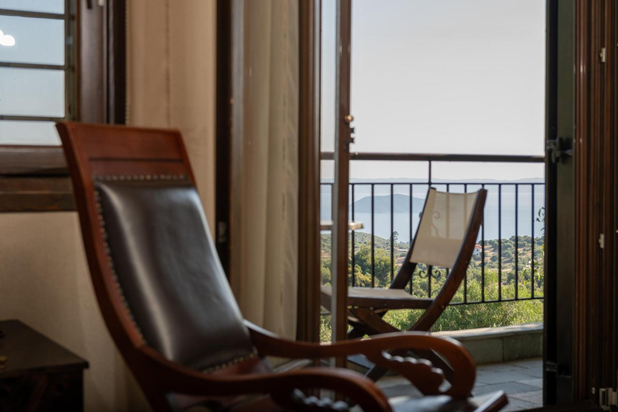 Oreiades Guesthouse พาร์เธนอน ภายนอก รูปภาพ